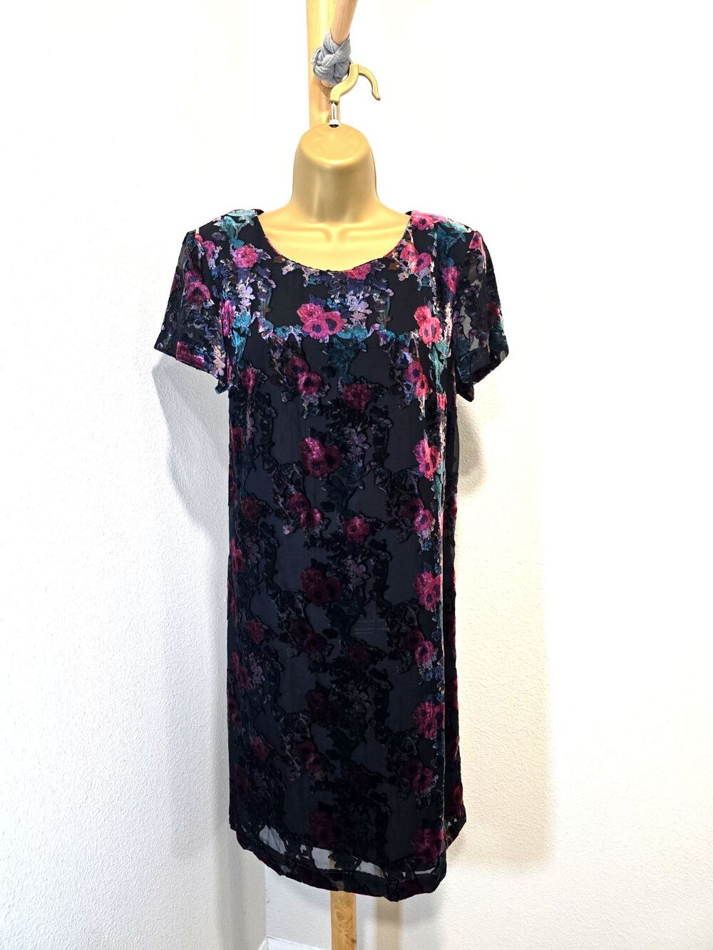 Black Burgundy Velvet Burnout Floral Dress Size 8 Pencil Whimsigoth Dark Garden
